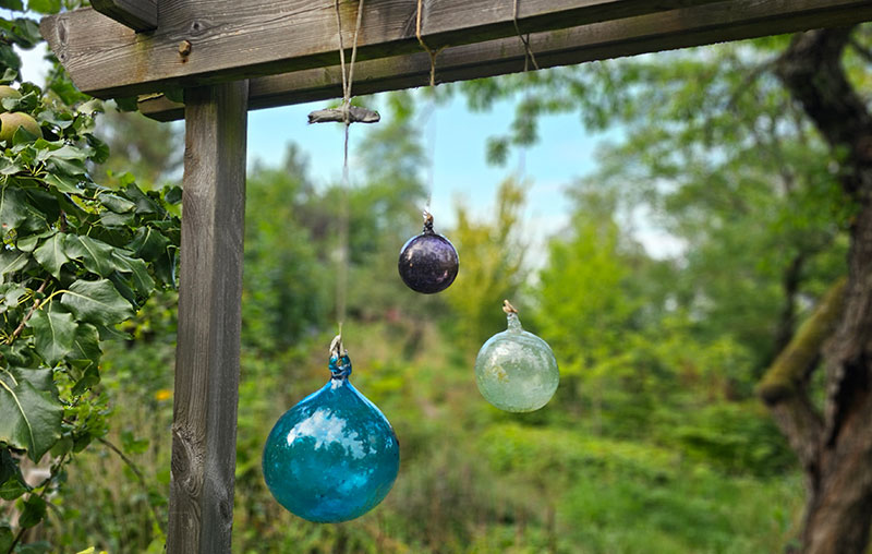 hängande glaskulor