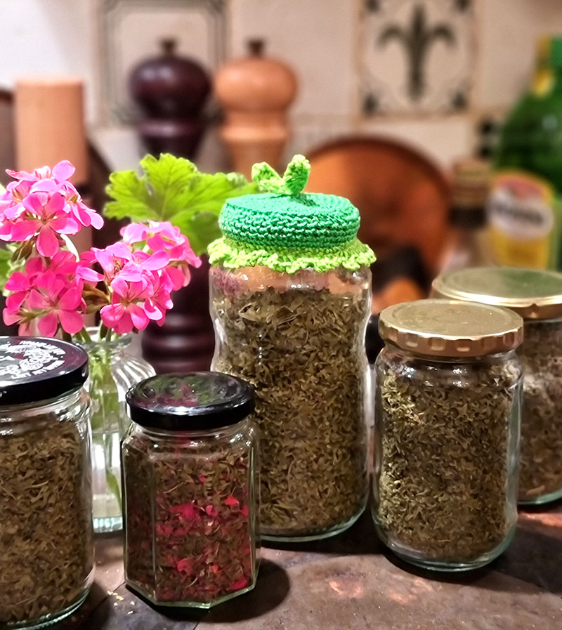 Te på pelargonblad Te på pelargonblad