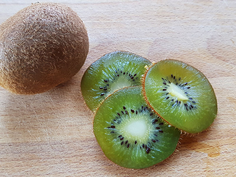 Kiwifrukt med fröer