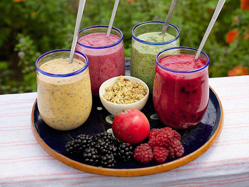 Smoothies med olika bär - px