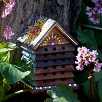 Bihotell med prickmålning - WH