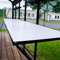 Arbetsbord till växthus. Pulverlackerad aluminium