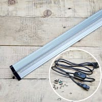 SunBlaster LED-belysning emd sladd och upphängning